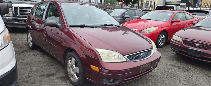 2007 Ford Focus ZX5 S - Photo 1 - Newark, NJ 07107