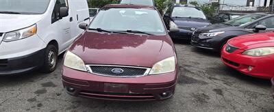 2007 Ford Focus ZX5 S   - Photo 5 - Newark, NJ 07107