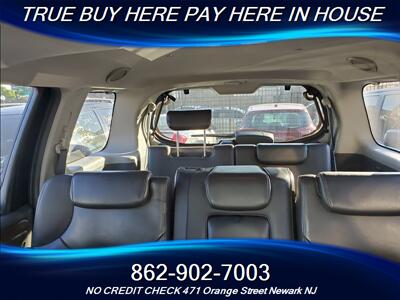 2010 Nissan Pathfinder S   - Photo 9 - Newark, NJ 07107