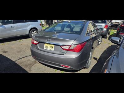 2013 Hyundai SONATA SE   - Photo 4 - Newark, NJ 07107
