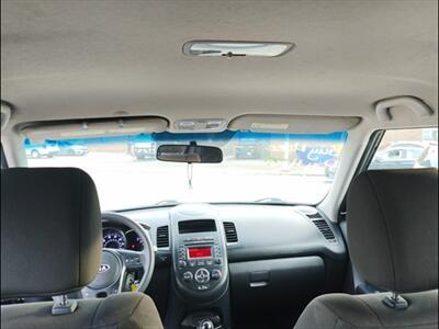 2012 Kia Soul   - Photo 13 - Newark, NJ 07107