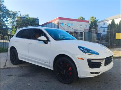 2016 Porsche Cayenne GTS   - Photo 21 - Newark, NJ 07107