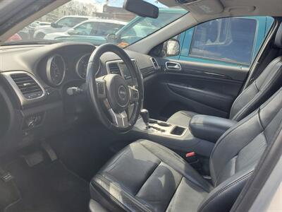 2011 Jeep Grand Cherokee Laredo   - Photo 6 - Newark, NJ 07107