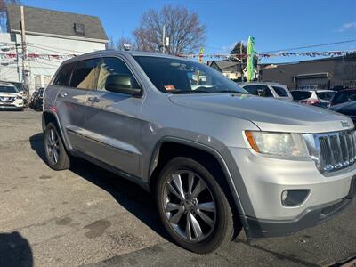 2011 Jeep Grand Cherokee Laredo   - Photo 3 - Newark, NJ 07107