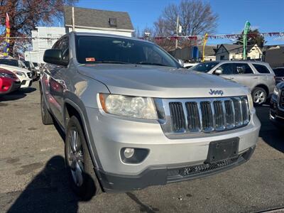 2011 Jeep Grand Cherokee Laredo   - Photo 1 - Newark, NJ 07107