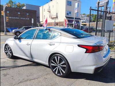 2019 Nissan Altima 2.5 SR   - Photo 6 - Newark, NJ 07107