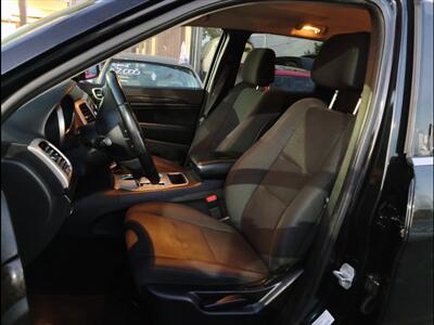 2013 Jeep Grand Cherokee Laredo   - Photo 7 - Newark, NJ 07107