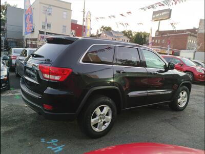 2013 Jeep Grand Cherokee Laredo   - Photo 6 - Newark, NJ 07107
