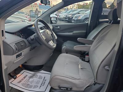 2009 Nissan Quest 3.5   - Photo 7 - Newark, NJ 07107