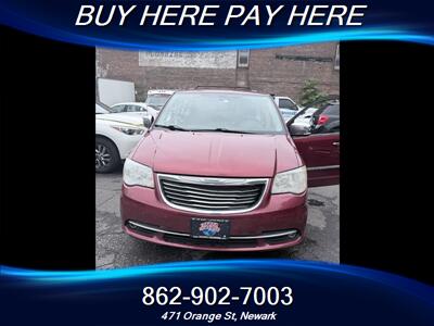 2012 Chrysler Town & Country Touring-L   - Photo 1 - Newark, NJ 07107