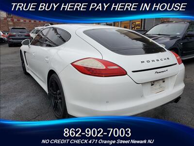 2013 Porsche Panamera   - Photo 2 - Newark, NJ 07107