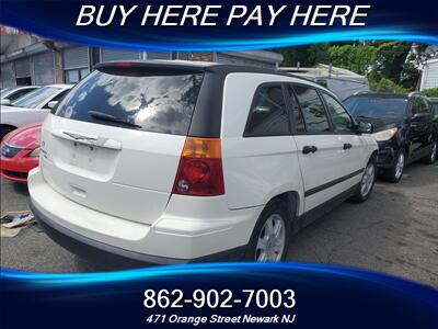 2005 Chrysler Pacifica   - Photo 2 - Newark, NJ 07107