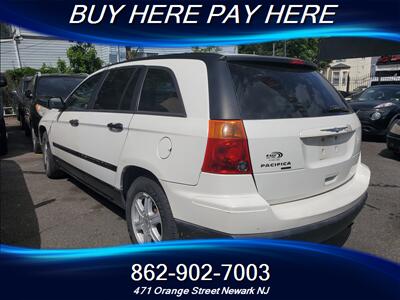 2005 Chrysler Pacifica   - Photo 4 - Newark, NJ 07107