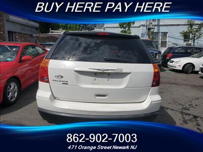 2005 Chrysler Pacifica   - Photo 3 - Newark, NJ 07107
