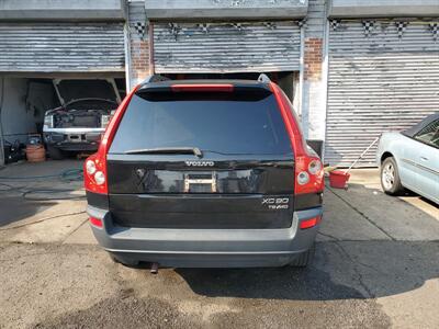 2004 Volvo XC90 T6   - Photo 3 - Newark, NJ 07107