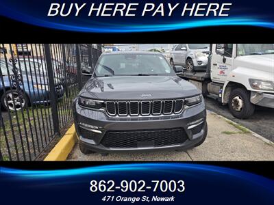 2022 Jeep Grand Cherokee 4xe   - Photo 1 - Newark, NJ 07107