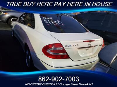 2005 Mercedes-Benz CLK CLK 320   - Photo 4 - Newark, NJ 07107