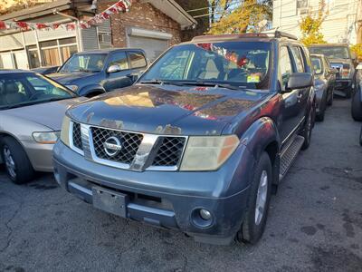 2005 Nissan Pathfinder XE   - Photo 5 - Newark, NJ 07107