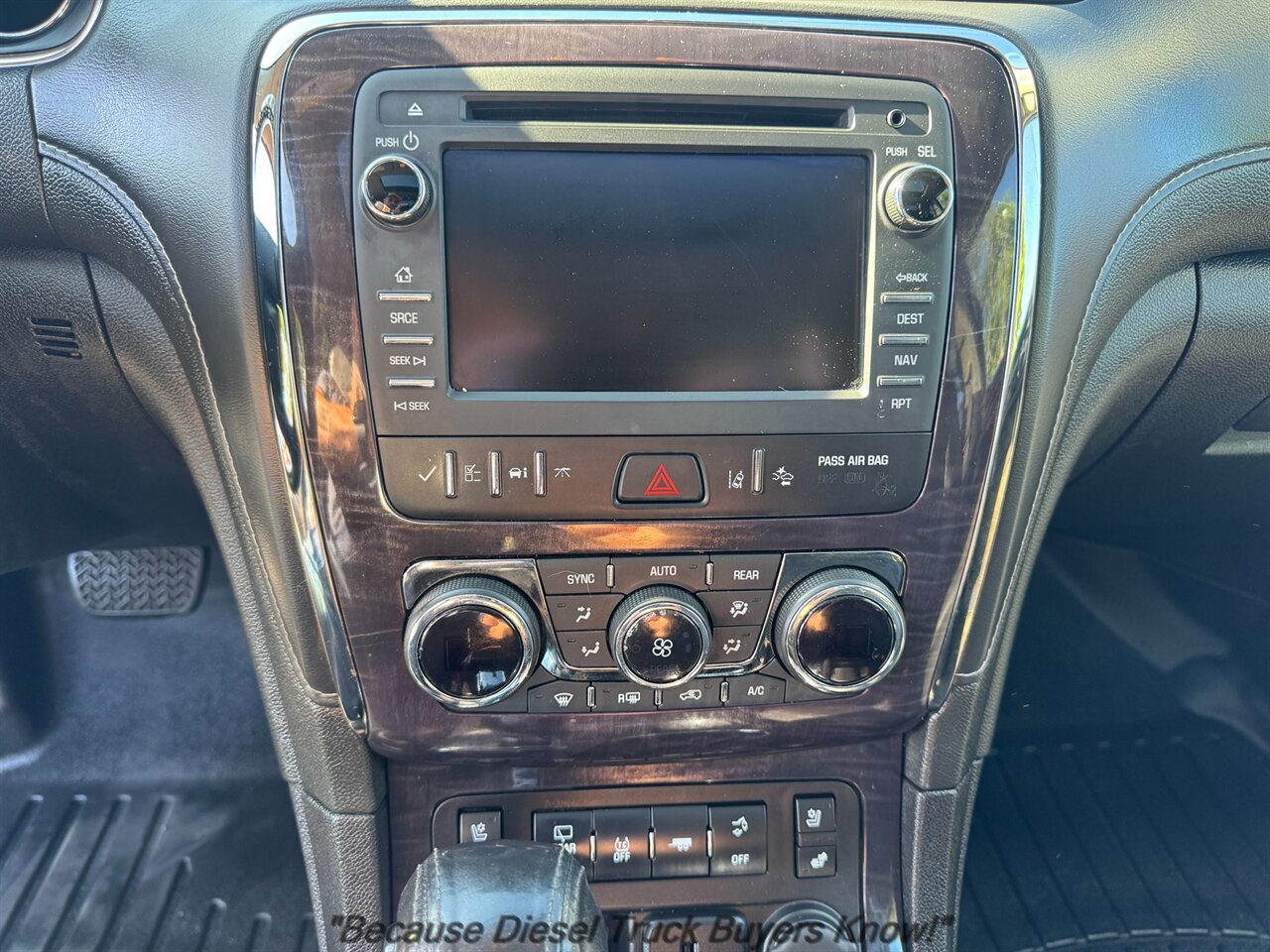 2017 Buick Enclave Premium   - Photo 27 - Portland, OR 97132