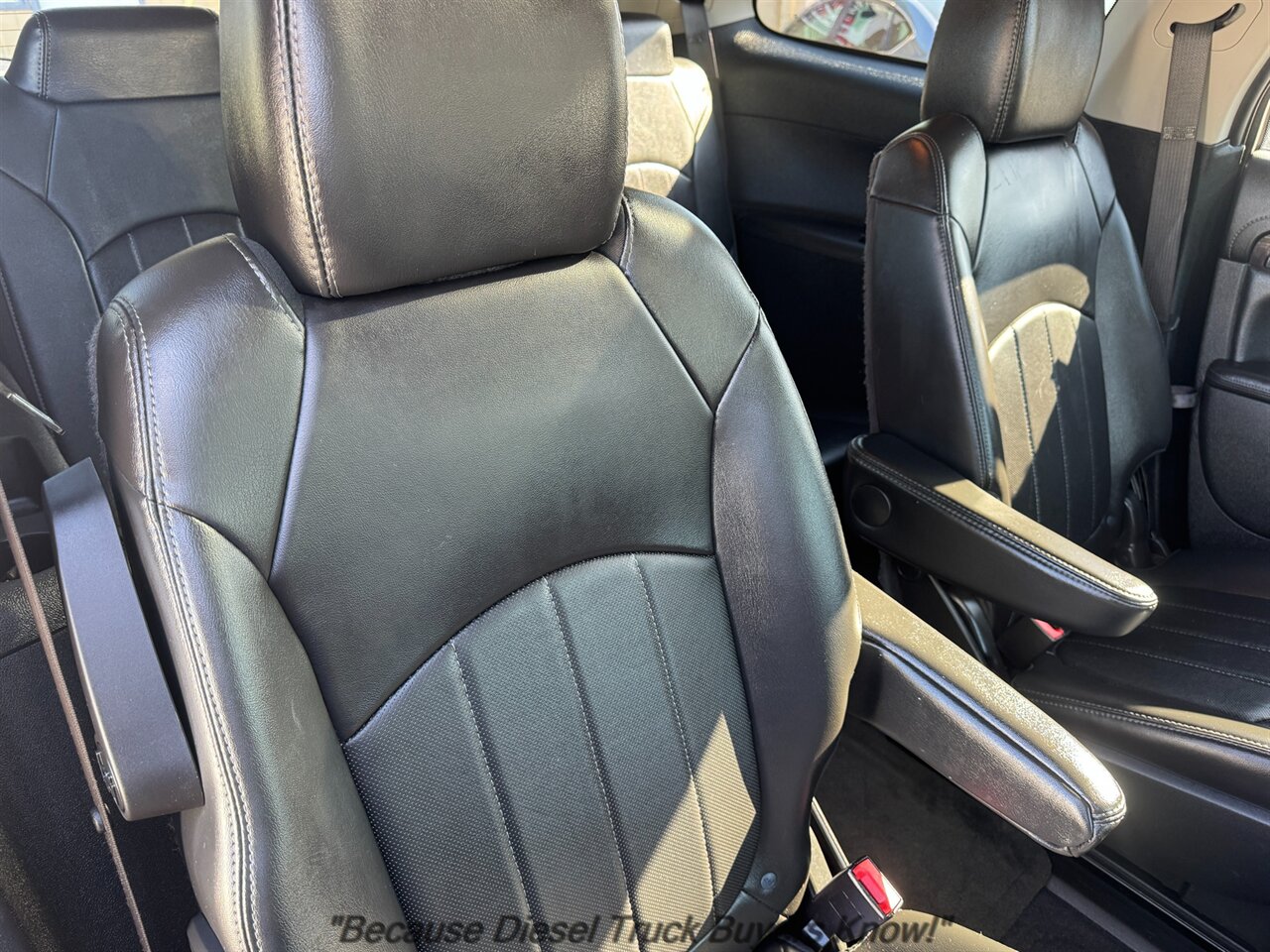 2017 Buick Enclave Premium   - Photo 17 - Portland, OR 97132