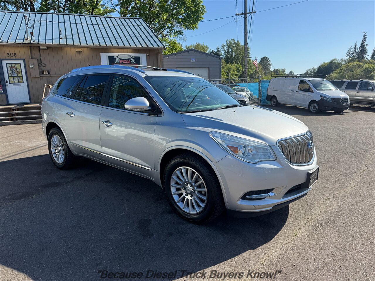 2017 Buick Enclave Premium   - Photo 1 - Portland, OR 97132
