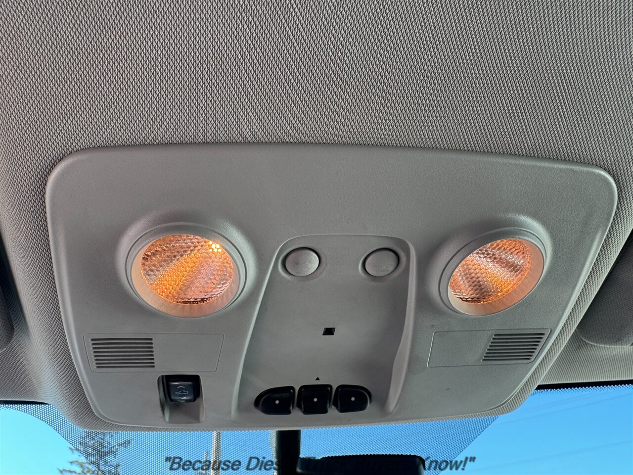 2017 Buick Enclave Premium   - Photo 29 - Portland, OR 97132