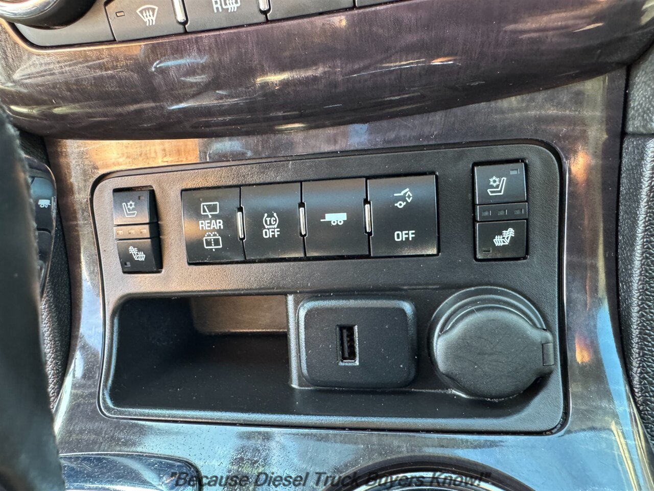 2017 Buick Enclave Premium   - Photo 28 - Portland, OR 97132