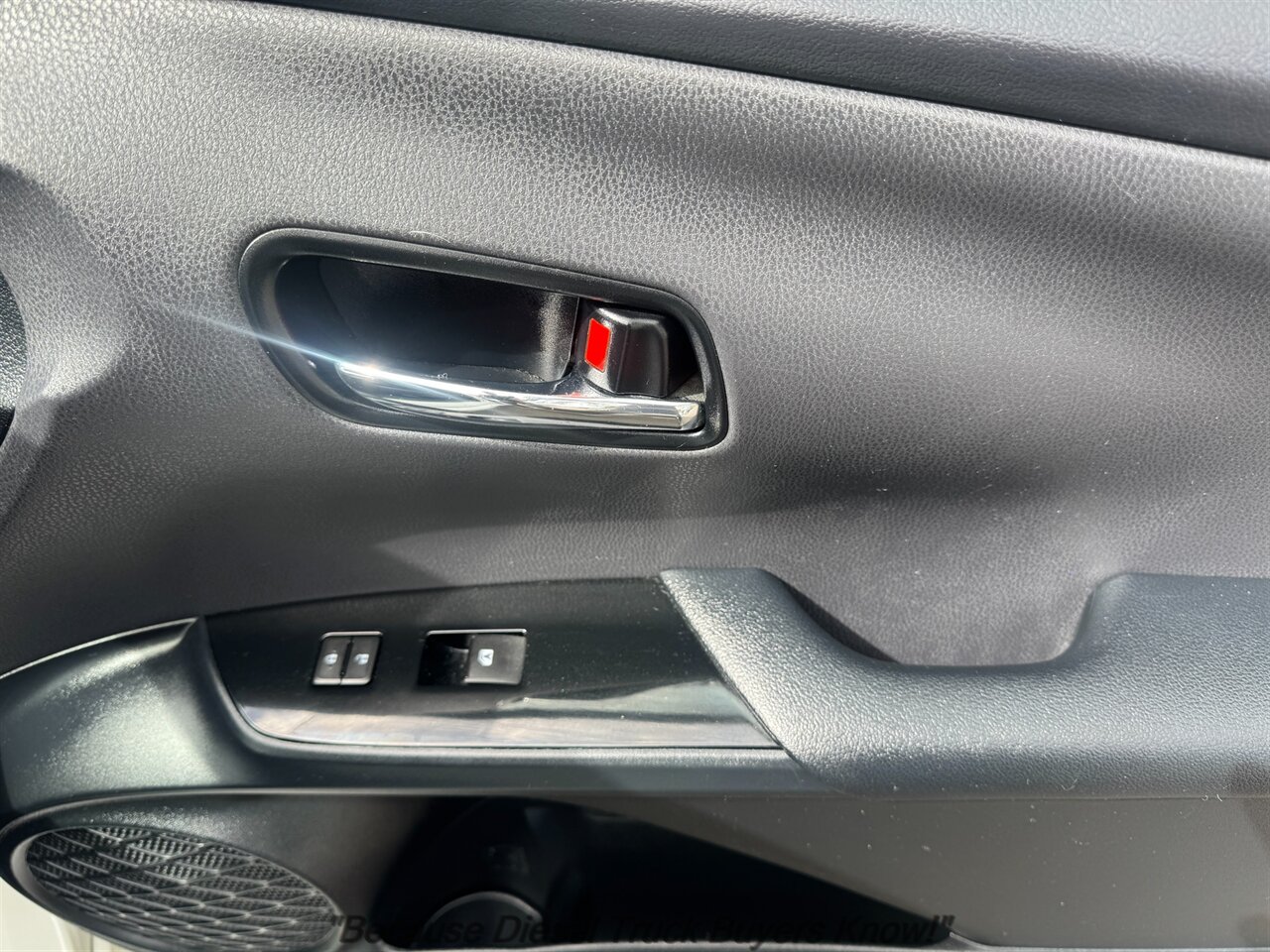 2016 Toyota Prius Four Touring   - Photo 17 - Portland, OR 97132