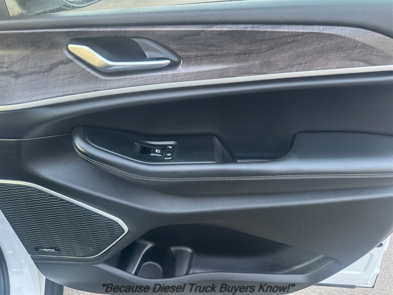 2022 Jeep Grand Cherokee Limited   - Photo 21 - Portland, OR 97132