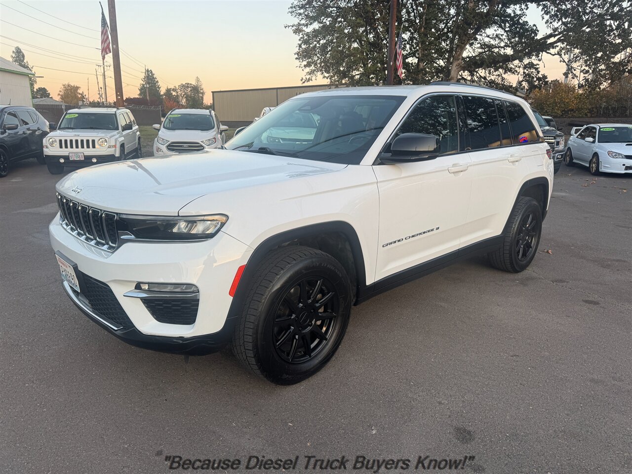 2022 Jeep Grand Cherokee Limited   - Photo 3 - Portland, OR 97132