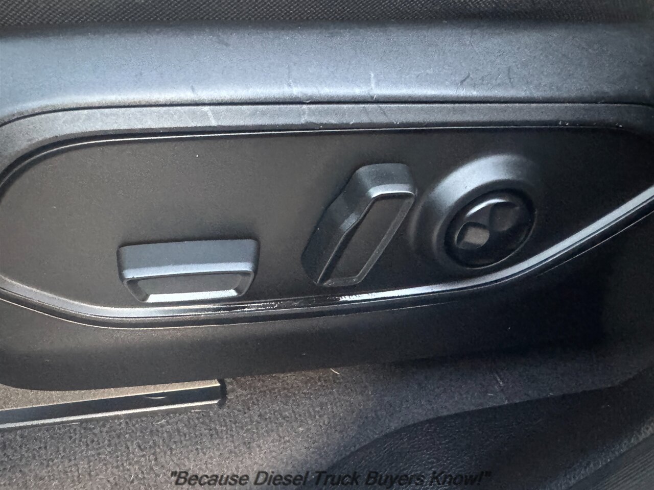 2022 Jeep Grand Cherokee Limited   - Photo 10 - Portland, OR 97132