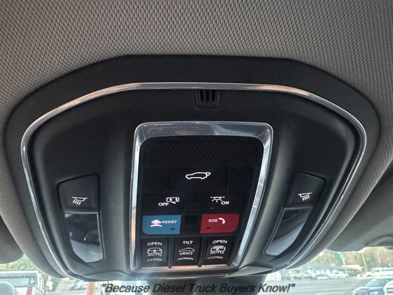 2022 Jeep Grand Cherokee Limited   - Photo 28 - Portland, OR 97132