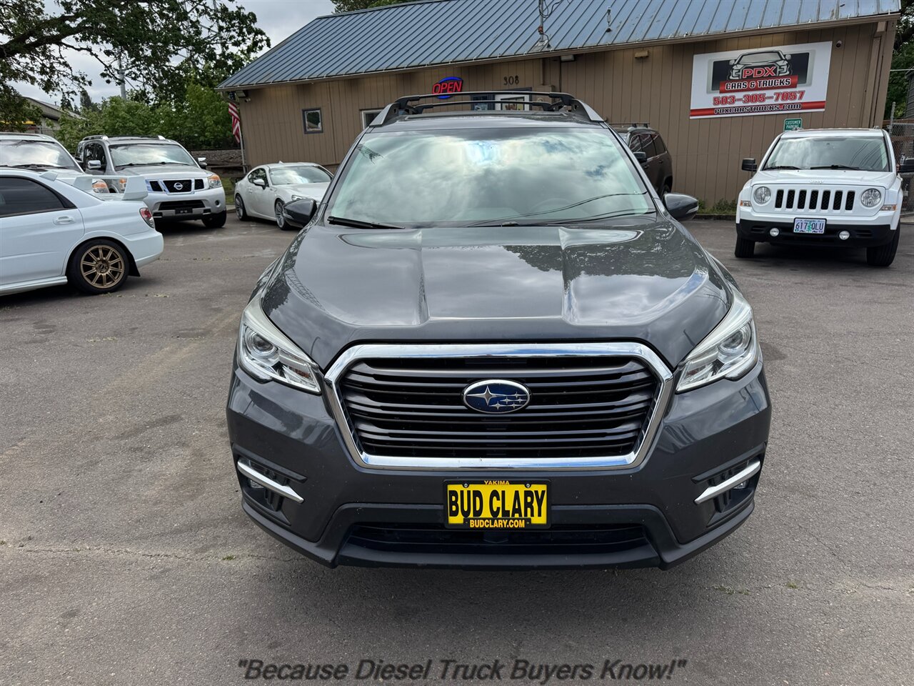 2019 Subaru Ascent Limited 8-Passenger   - Photo 2 - Portland, OR 97132