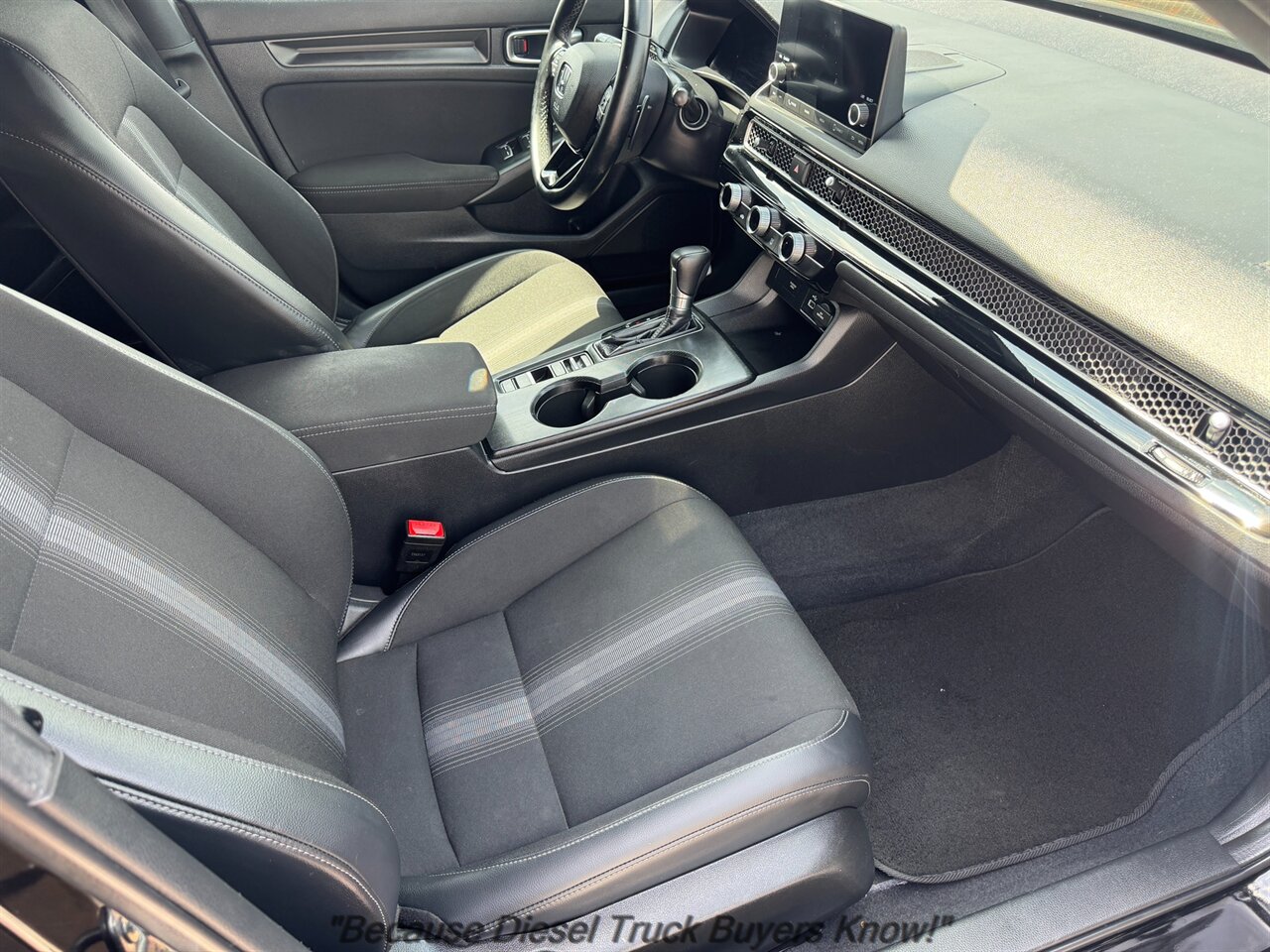 2022 Honda Civic Sport   - Photo 14 - Portland, OR 97132