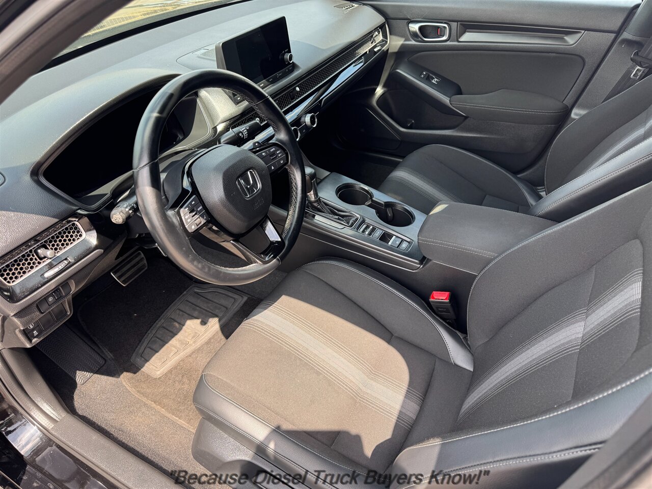 2022 Honda Civic Sport   - Photo 8 - Portland, OR 97132