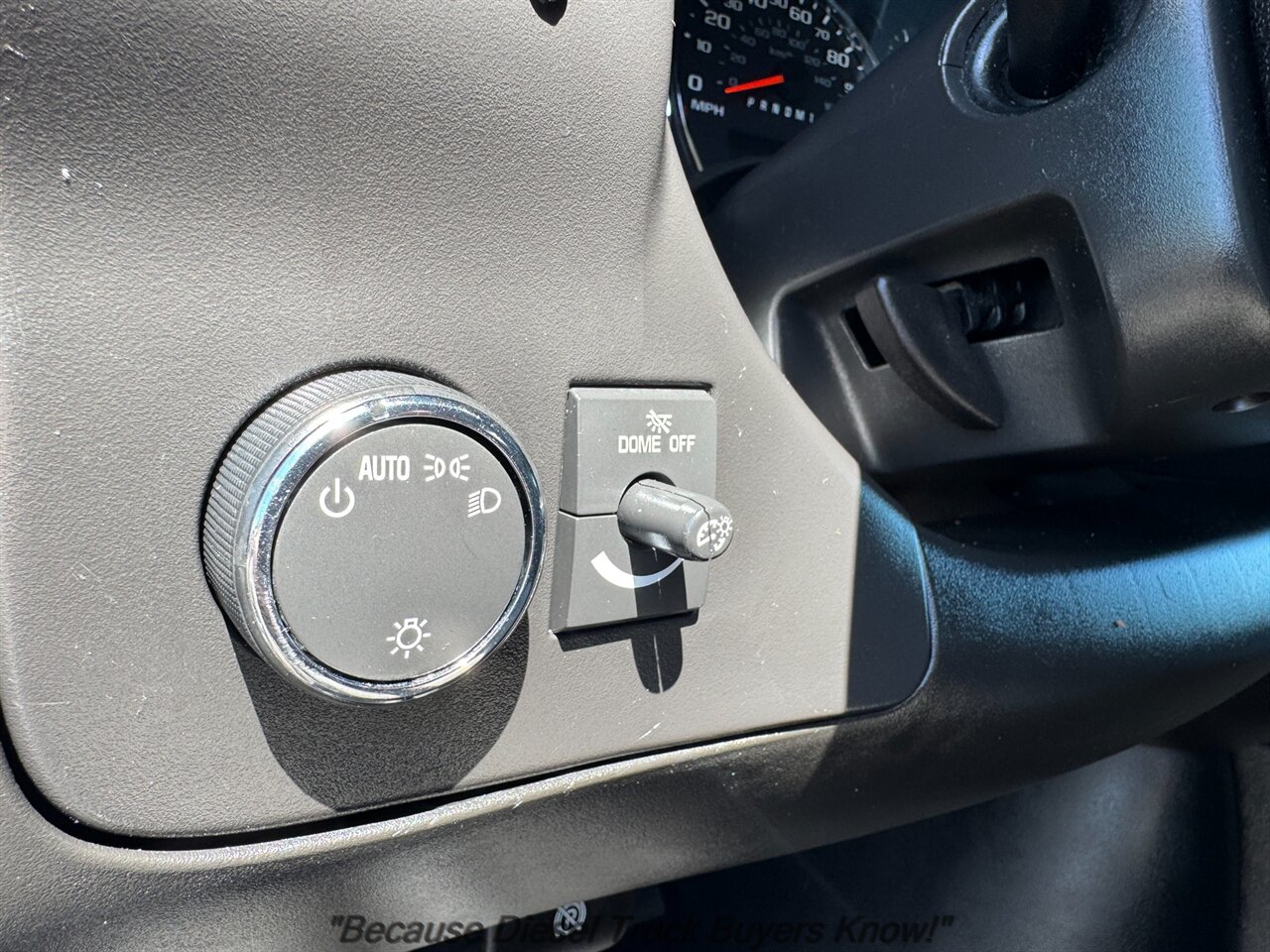 2017 Chevrolet Express 2500   - Photo 10 - Portland, OR 97132