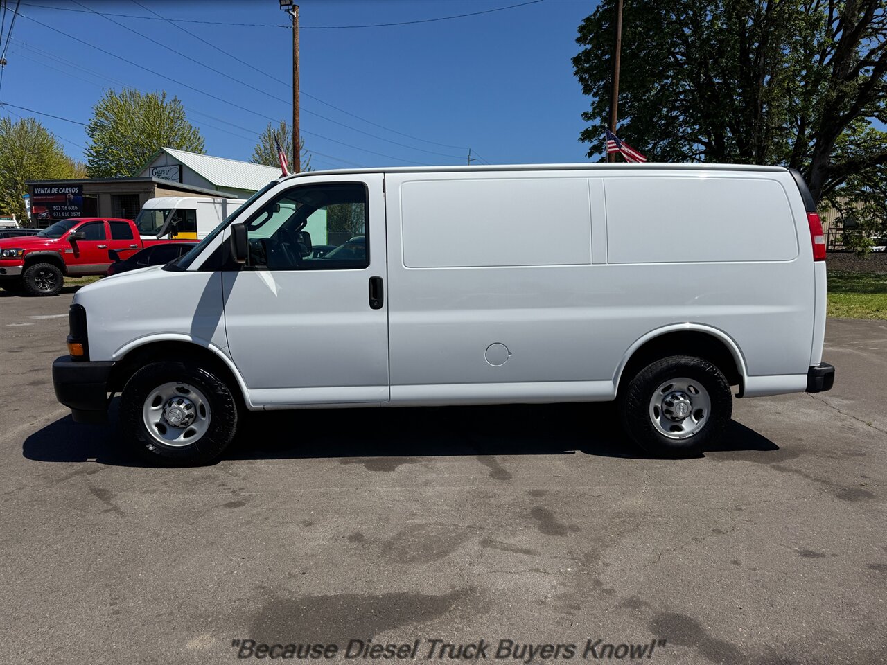 2017 Chevrolet Express 2500   - Photo 4 - Portland, OR 97132
