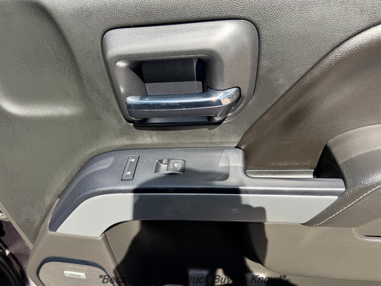 2016 Chevrolet Silverado 1500 LTZ Z71   - Photo 18 - Portland, OR 97132