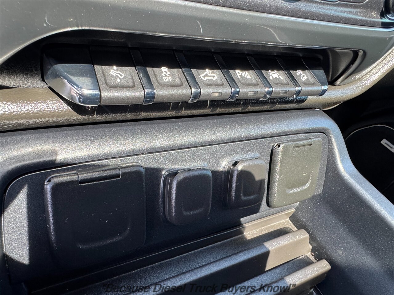 2016 Chevrolet Silverado 1500 LTZ Z71   - Photo 29 - Portland, OR 97132