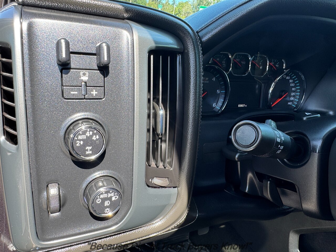 2016 Chevrolet Silverado 1500 LTZ Z71   - Photo 28 - Portland, OR 97132
