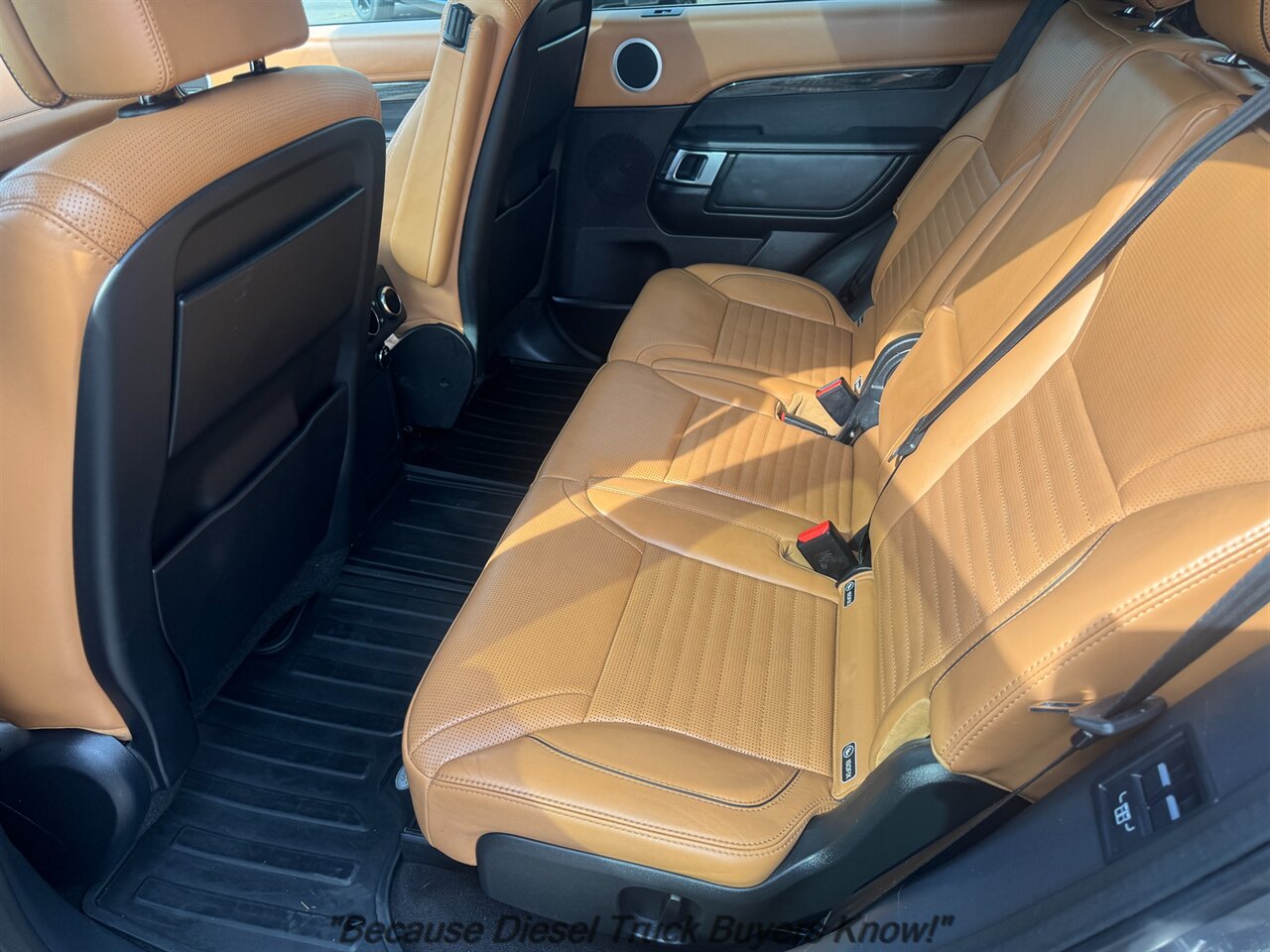 2017 Land Rover Discovery HSE Luxury Td6   - Photo 12 - Portland, OR 97132