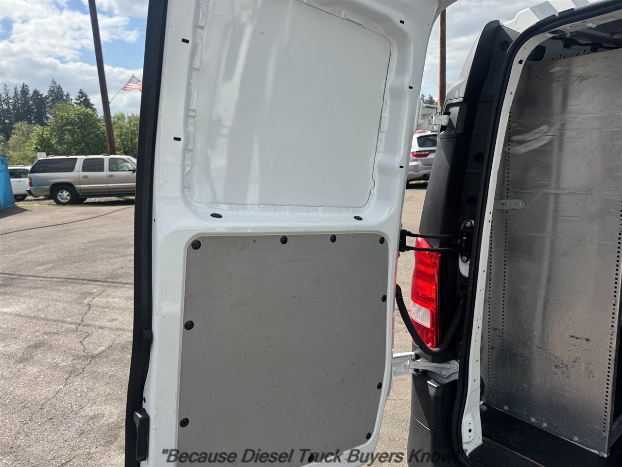 2019 Mercedes-Benz Metris Cargo   - Photo 15 - Portland, OR 97132