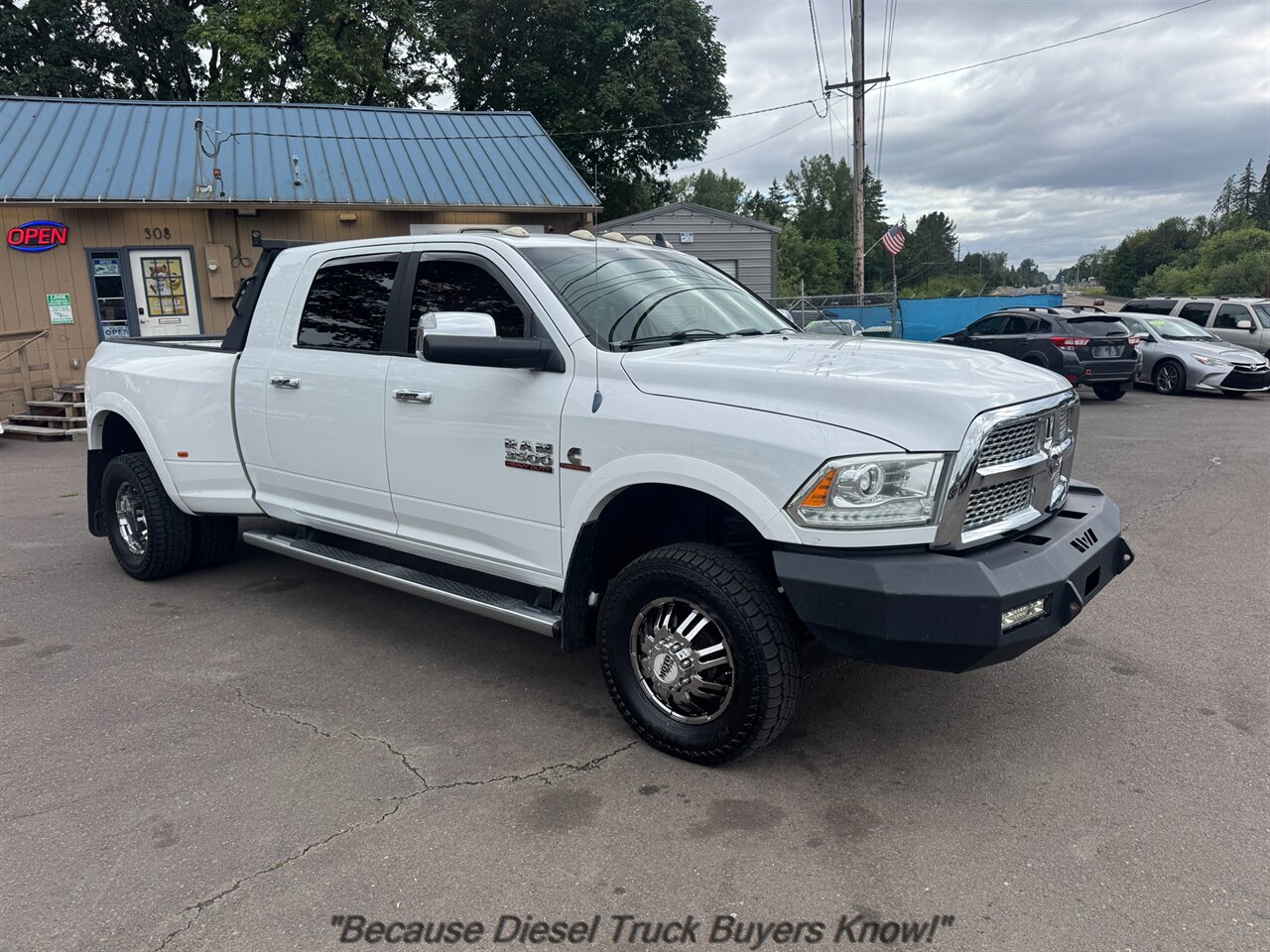 2013 RAM 3500 Laramie   - Photo 1 - Portland, OR 97132