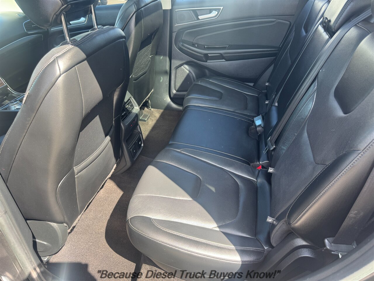 2020 Ford Edge Titanium   - Photo 10 - Portland, OR 97132