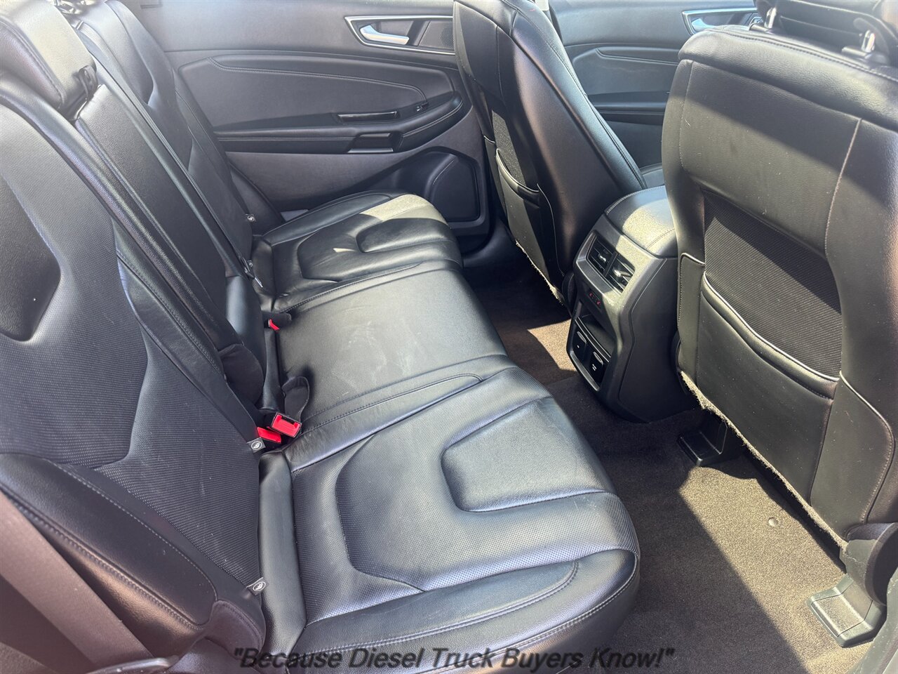 2020 Ford Edge Titanium   - Photo 14 - Portland, OR 97132