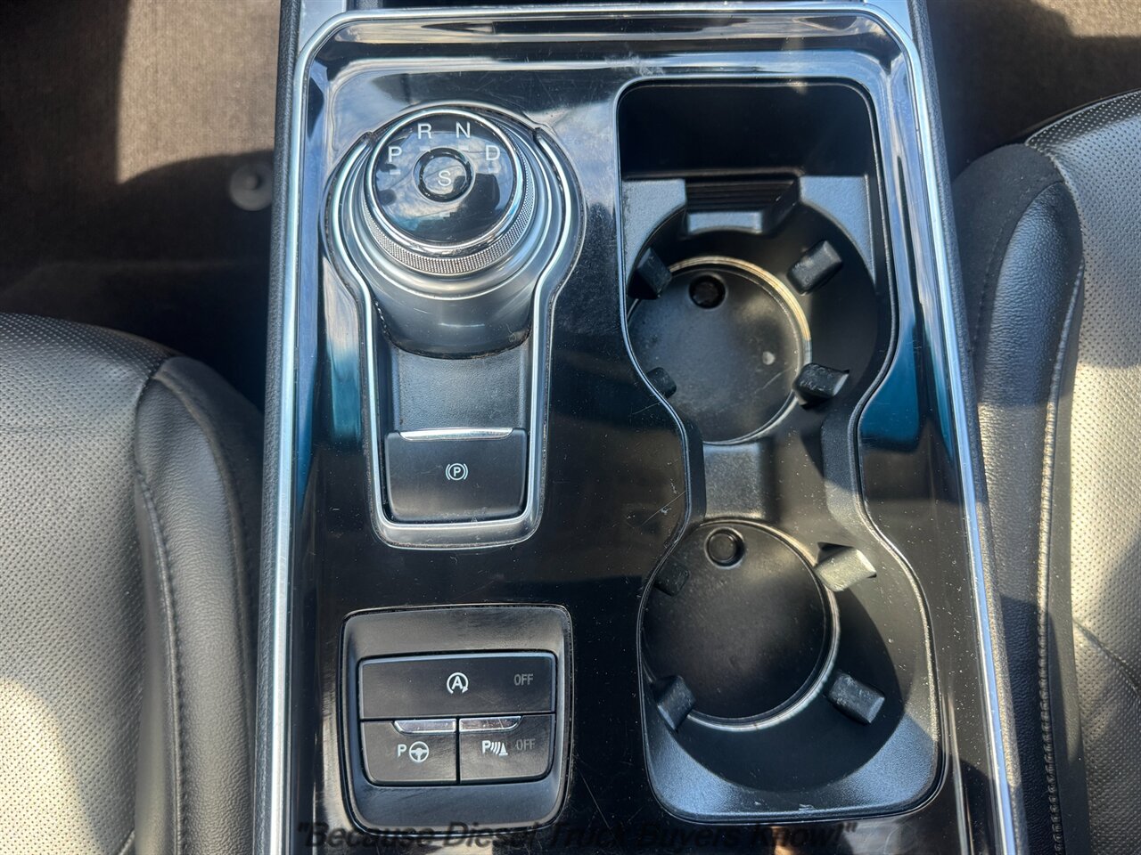 2020 Ford Edge Titanium   - Photo 25 - Portland, OR 97132