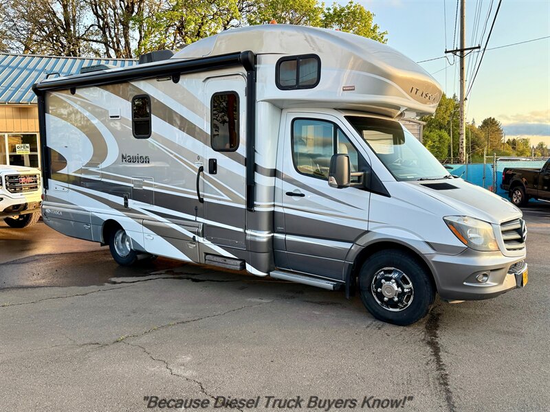 2014 Mercedes-Benz Sprinter 3500 Diesel - Very Very Low Miles -  ITASCA NAVION RV !!!
