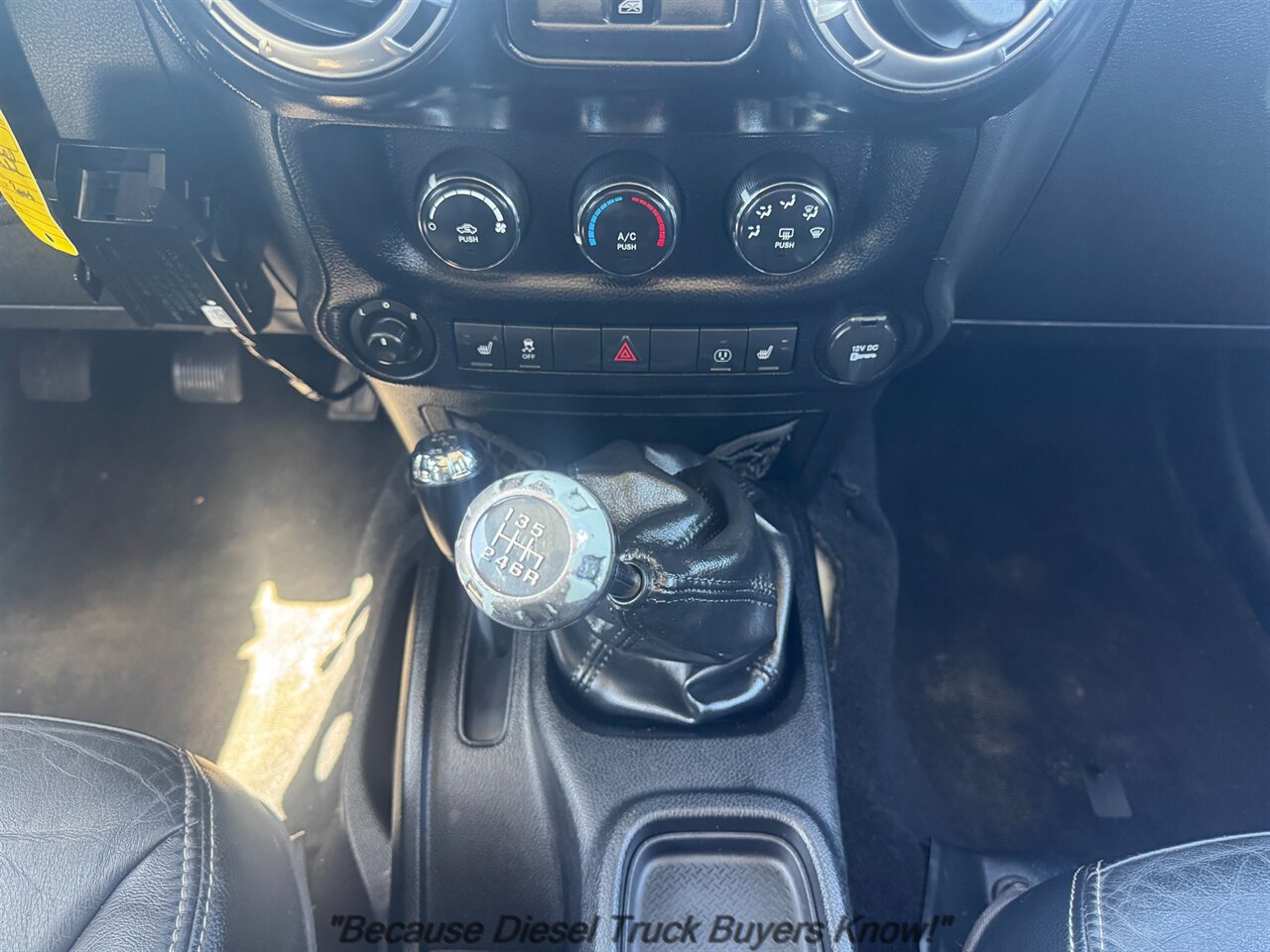 2013 Jeep Wrangler Unlimited Sahara   - Photo 18 - Portland, OR 97132