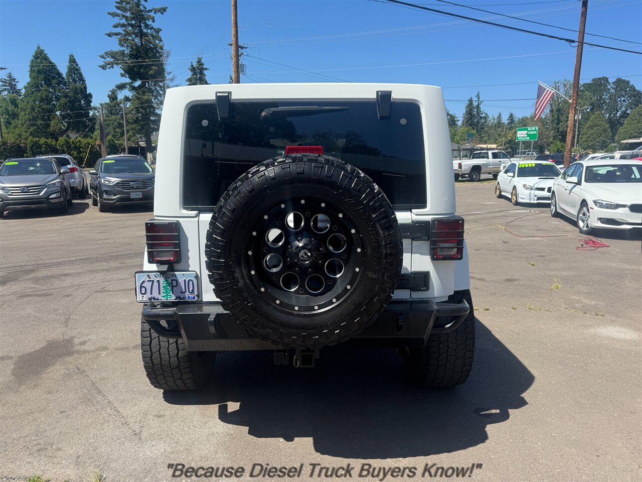 2013 Jeep Wrangler Unlimited Sahara   - Photo 6 - Portland, OR 97132