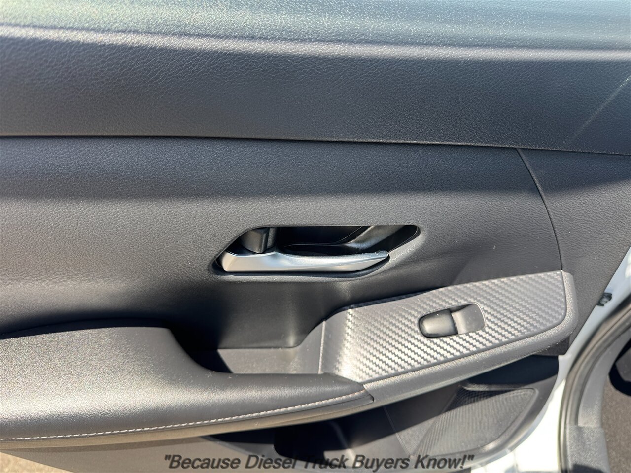 2022 Nissan Sentra SV   - Photo 9 - Portland, OR 97132